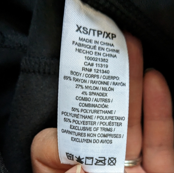 DYNAMITE Black Faux Leather Moto Leggings High waisted size XS - Picture 8 of 8